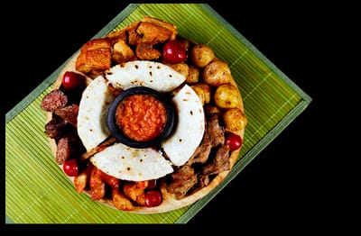 Picada de todito Arrieros Semos comida tipica colombiana